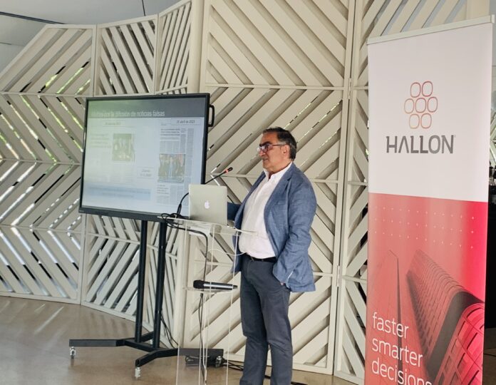 Top Comunicación | Aurelio Medel protagoniza el primer encuentro «Desayuno y Comunicación» de Hallon