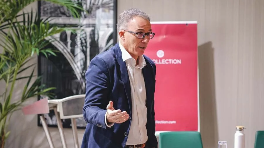 “¿Hacemos comunicación? Sí ¿Cómo lo hacemos? Adaptándola a los clientes”